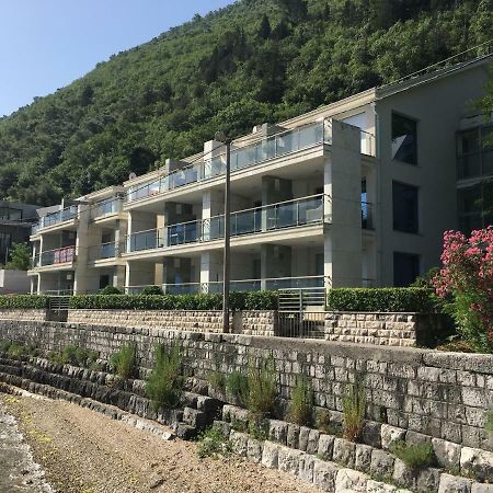 Apartment Stoliv Mare Kotor Exterior photo