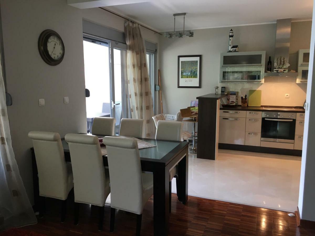 Apartment Stoliv Mare Kotor Exterior photo